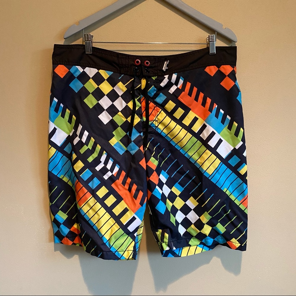Men’s Mambo Australia Mesh Lines Board Shorts